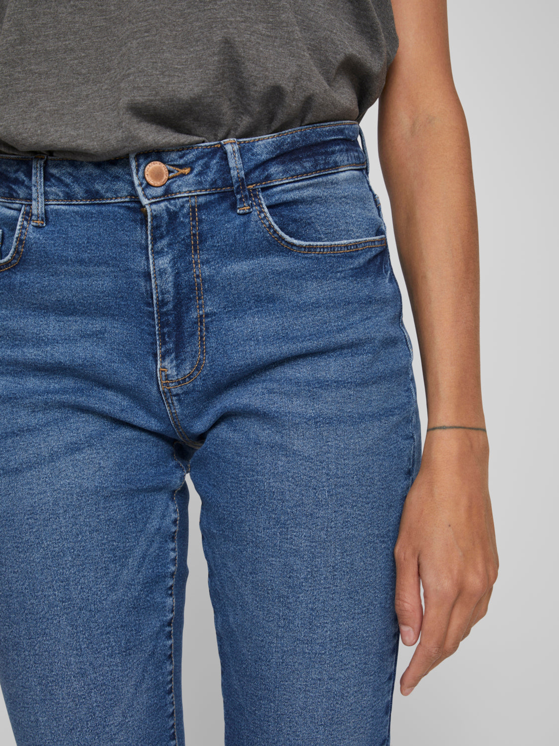VIALICE Jeans - Medium Blue Denim